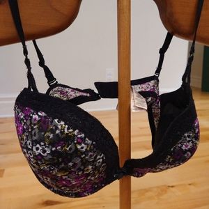La senza 34DD black purple white yellow flower padded bra
